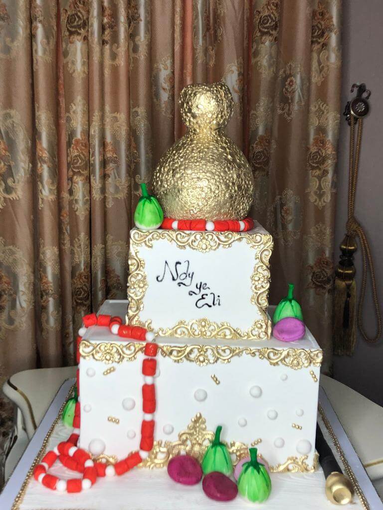 Cakes in Uyo