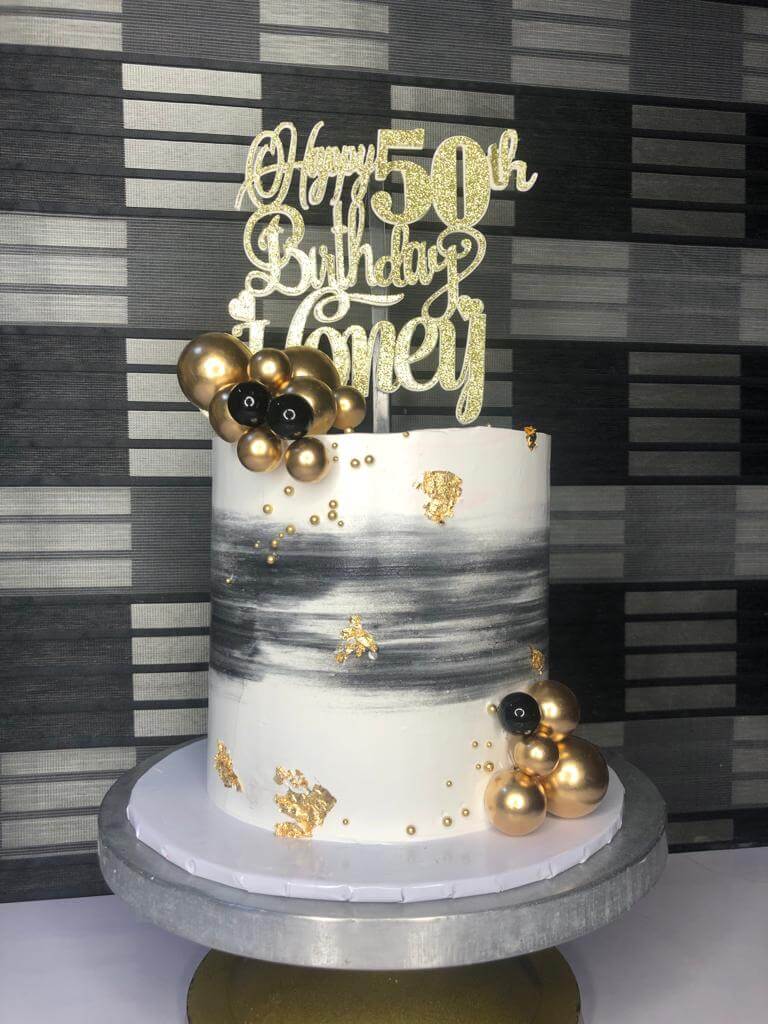 Cakes in Uyo